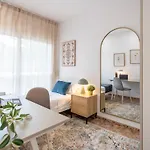 Charming 3-bedroom Flat In The Heart Of Les Corts *